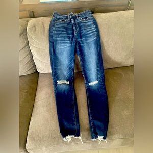 American Eagle Women’s stretch jeans